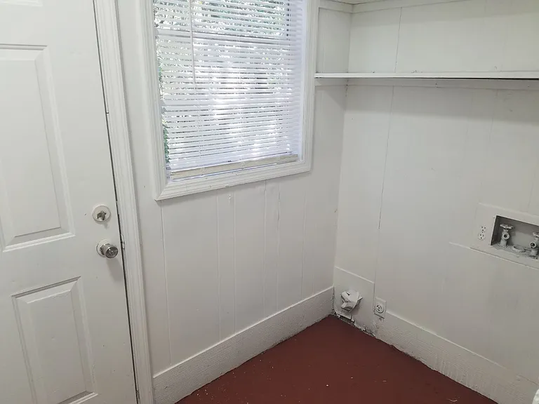 6 Woodlawn Ct — Photo 8