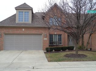 148 Kingsbridge Cir #21-56A, Naperville, IL
