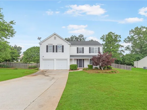 1194 Grandview Cir, Powder Springs, GA 30127
