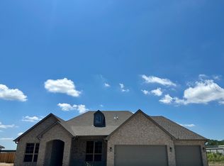 142 Castle St, Skiatook, OK 74070