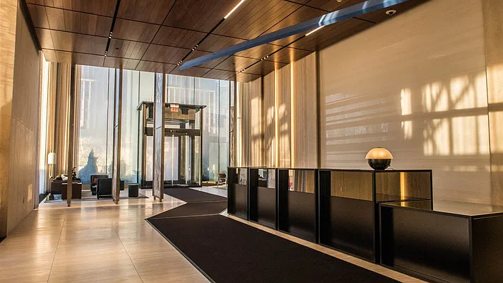 Rented by Compass | media 40