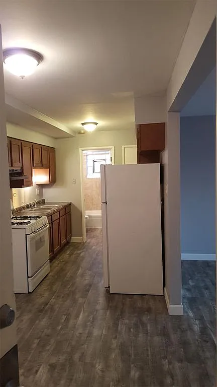 10210 Ridgeland Ave - A2 - Renovated 6/18 — Photo 1