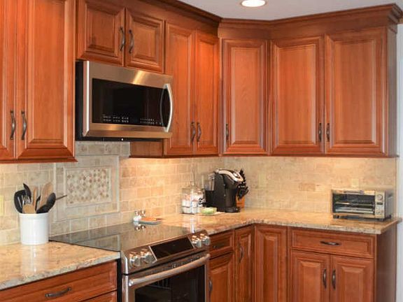5th image of 170 Cottonwood Dr