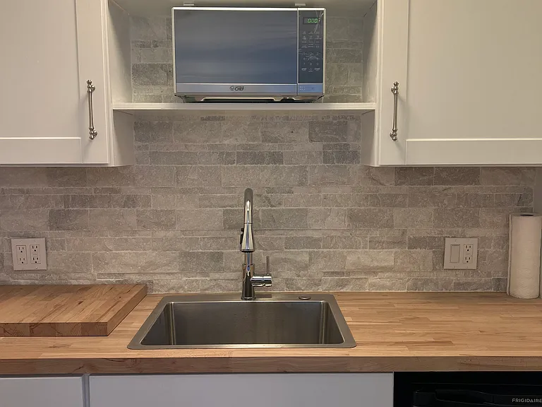 354 Emerald Dr — Photo 14