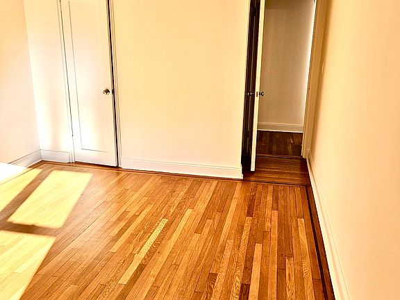 4th image of 330 E 71st St APT 6F