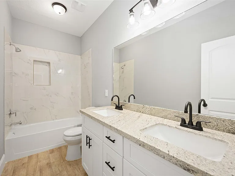 4651 Mallow St #B — Photo 17
