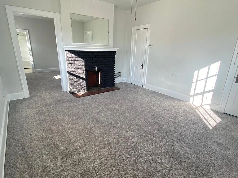3945 Lindley Ave #3 — Photo 4