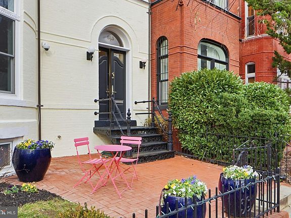 3rd image of 949 S St NW