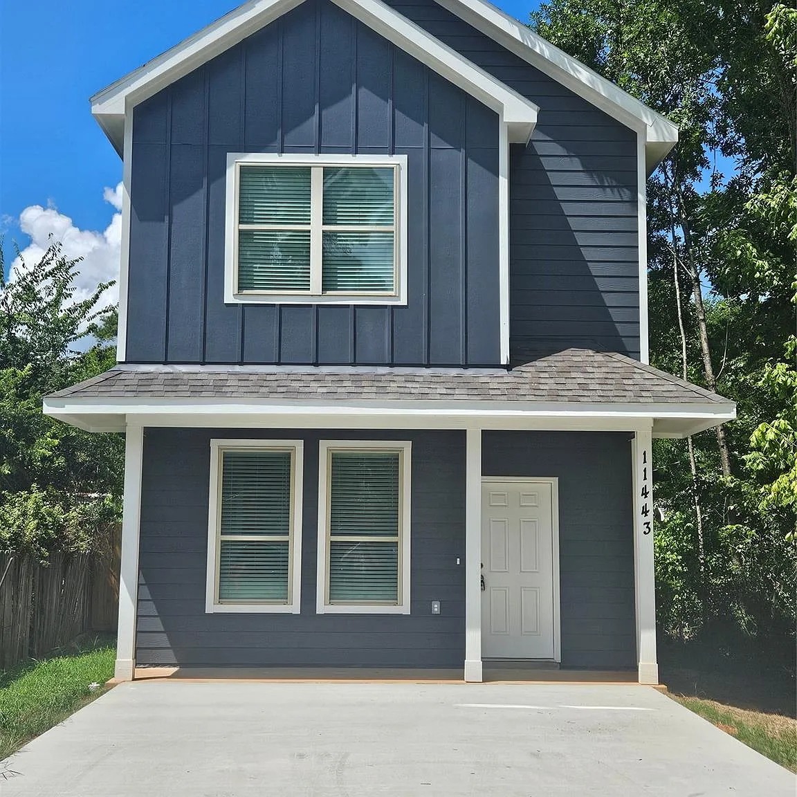 3 bed, 2.5 bath, 1403 sqft, $1,500 — Photo 1