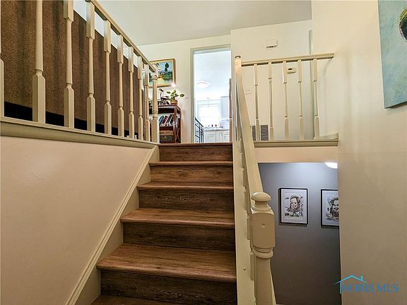 2nd image of 3641 Anglebrook Ct