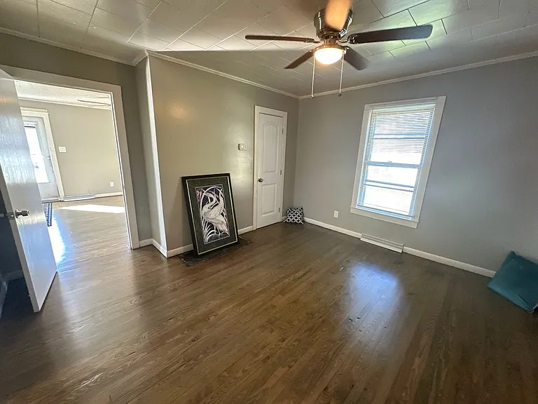 3102 S Railroad St — Photo 9