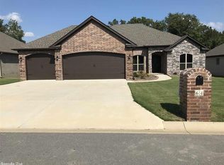 64 Oakbrooke Dr, Sherwood, AR 72120