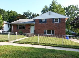 4801 Mori Dr, Rockville, MD 20852