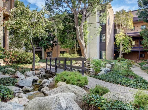 8675 Falmouth Ave APT 218, Playa Del Rey, CA 90293