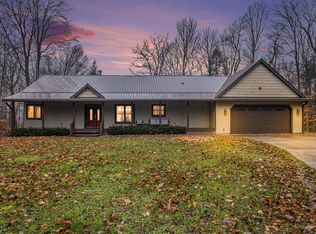 4581 Maple Island Rd, Ravenna, MI 49451