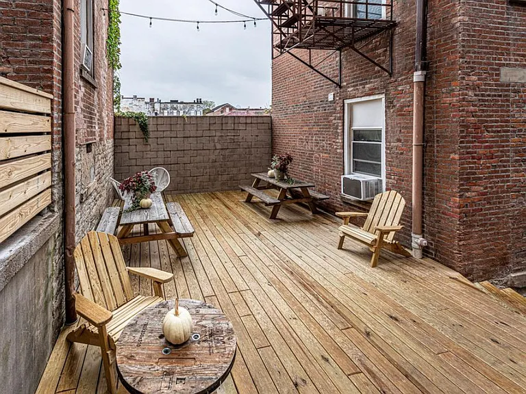 105 E Clifton Ave — Photo 15