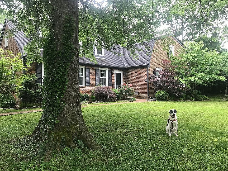 1st image of 605 Williamsburg Dr