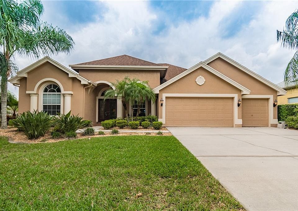 1st image of 23437 Gracewood Cir