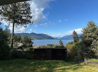 6201 Coracle Dr, Sechelt, BC V7Z0C9