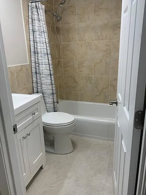 1325 Worcester Rd — Photo 3