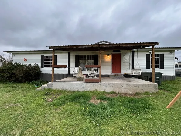 400 N 14th St, Mannsville, OK 73447