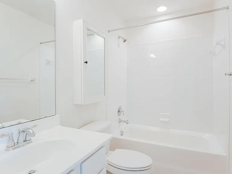 1471 Wickham Pond Dr — Photo 13