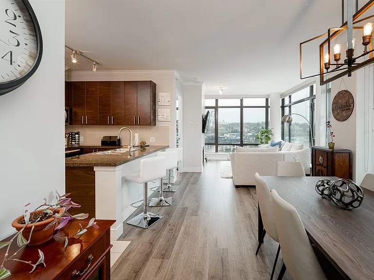 2355 Madison Ave #1403 — Photo 1