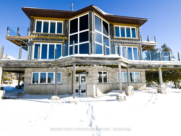796 Dorcas Bay Rd, Northern Bruce Peninsula, ON N0H 2R0
