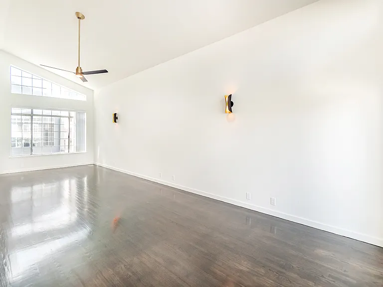 30 Washburn St #3 — Photo 7