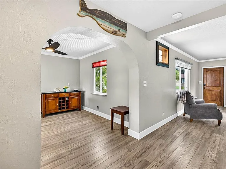 5519 Commonwealth Ave N — Photo 11