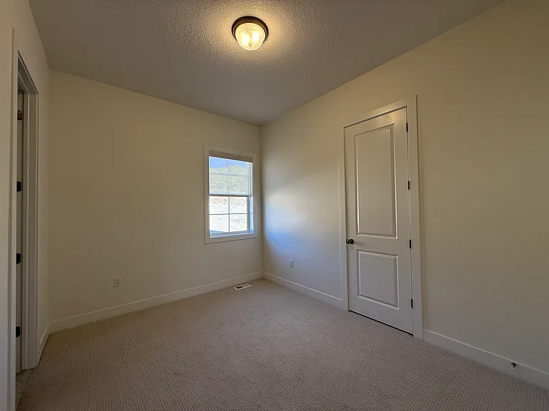 2182 N Beargrass Way — Photo 22