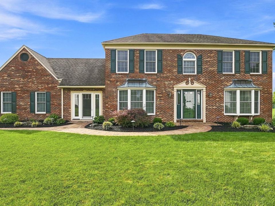 1st image of 808 Patterson Dr