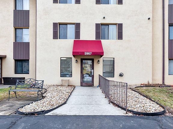 2nd image of 3967 Karl Rd APT 224