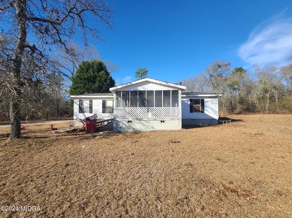 91 Oak Hill Dr, Byron, GA 31008