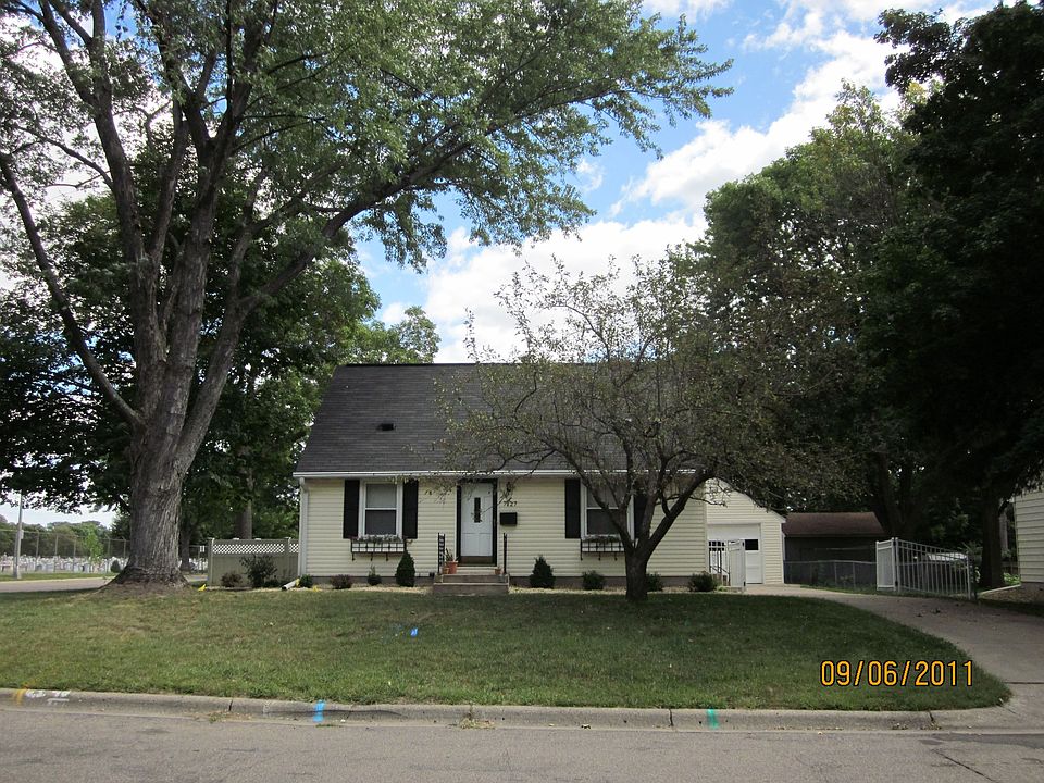 2nd image of 7127 Upton Ave S