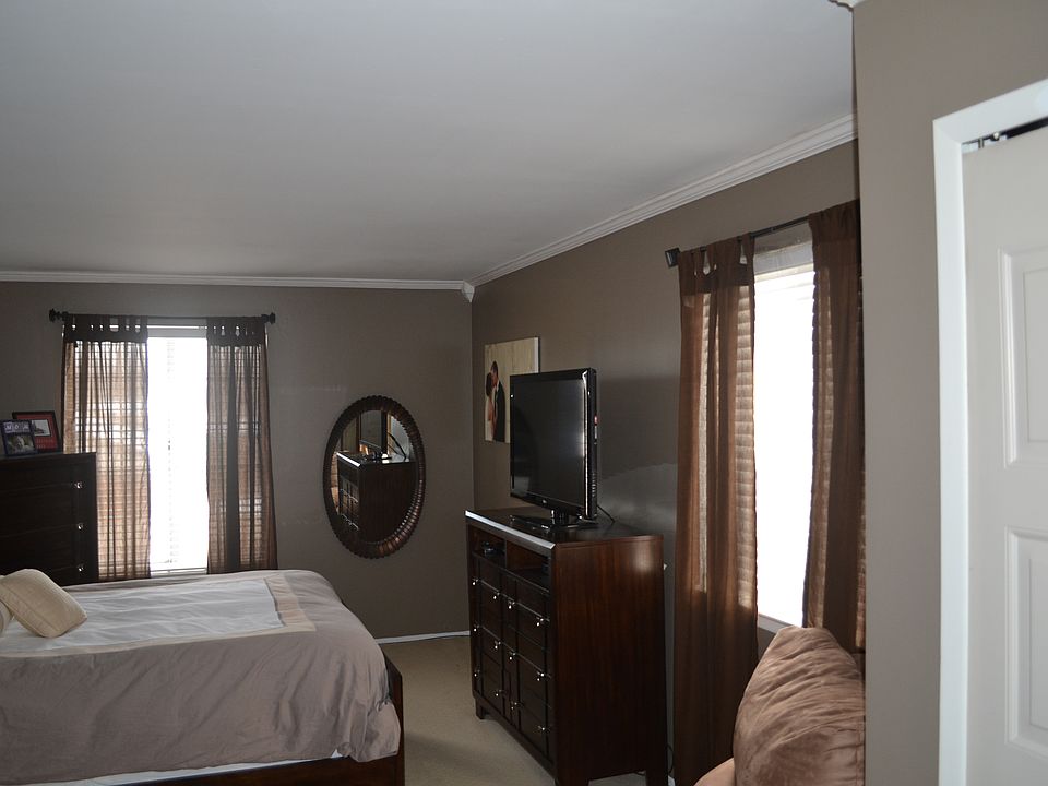 1st image of 34751 Kimberly Dr APT F16