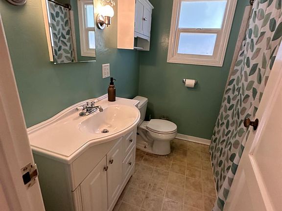4th image of 2022 Nordyke Avenue