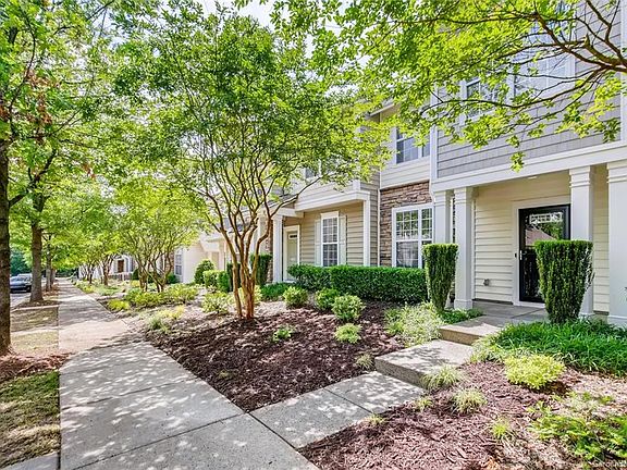 2nd image of 8037 Lynwood Sq #Townhouse 47