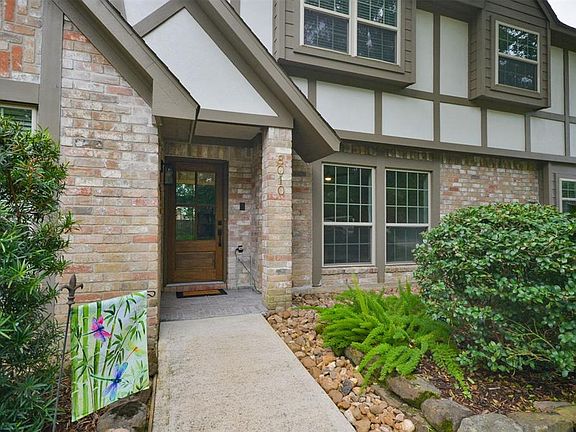 4th image of 8010 12th Fairway Ln