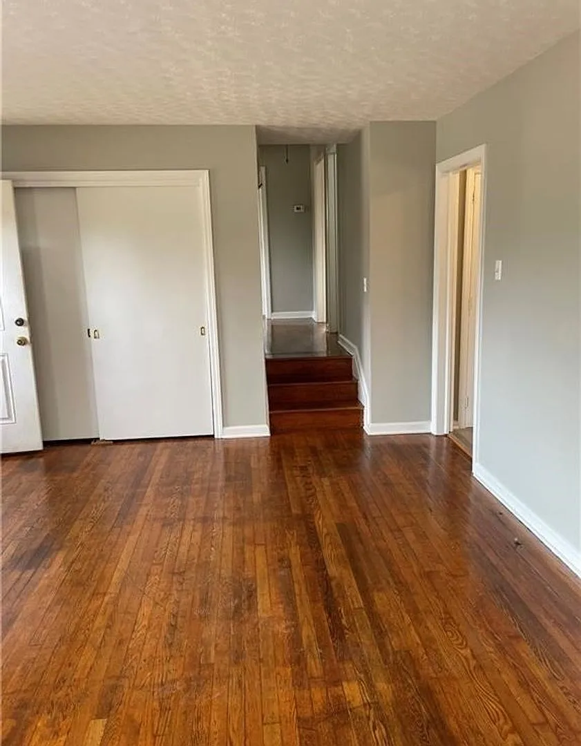 3/1 Home for Rent — Photo 3