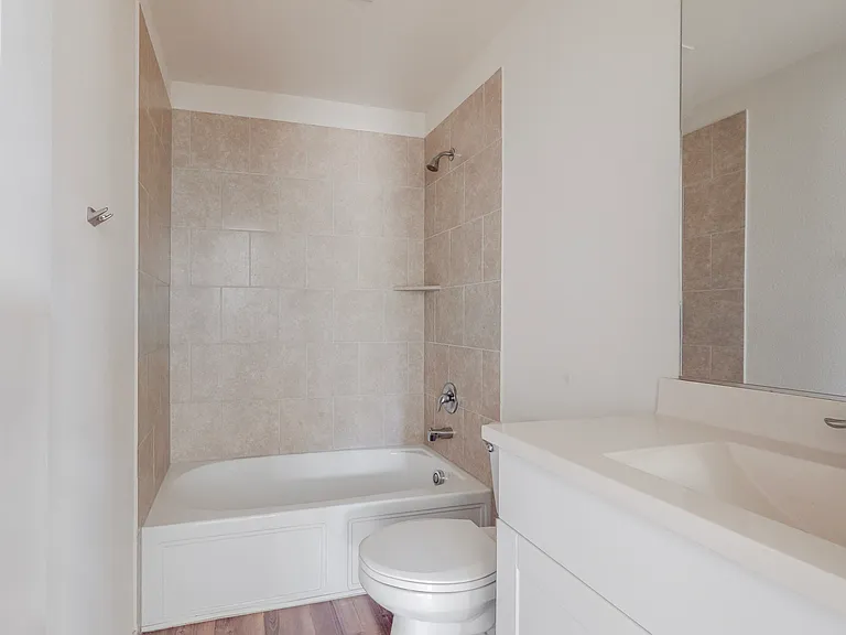 2348 Evening Stone Dr — Photo 14