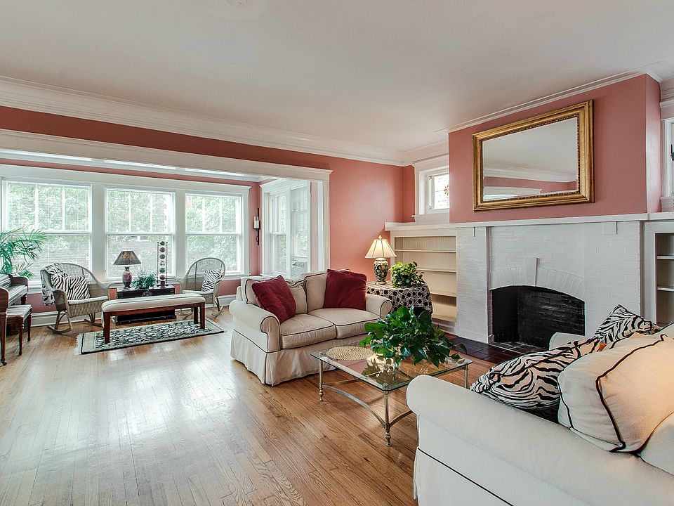 1st image of 935 Judson Ave #1