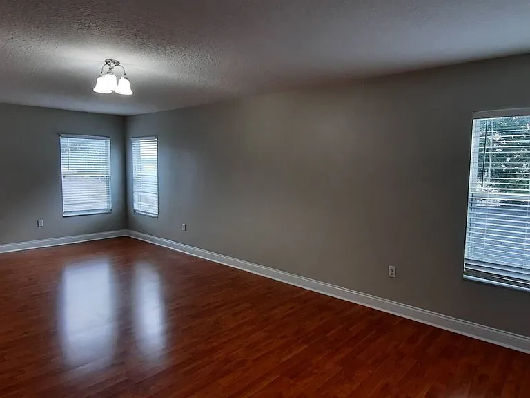 12827 Oulton Cir — Photo 16