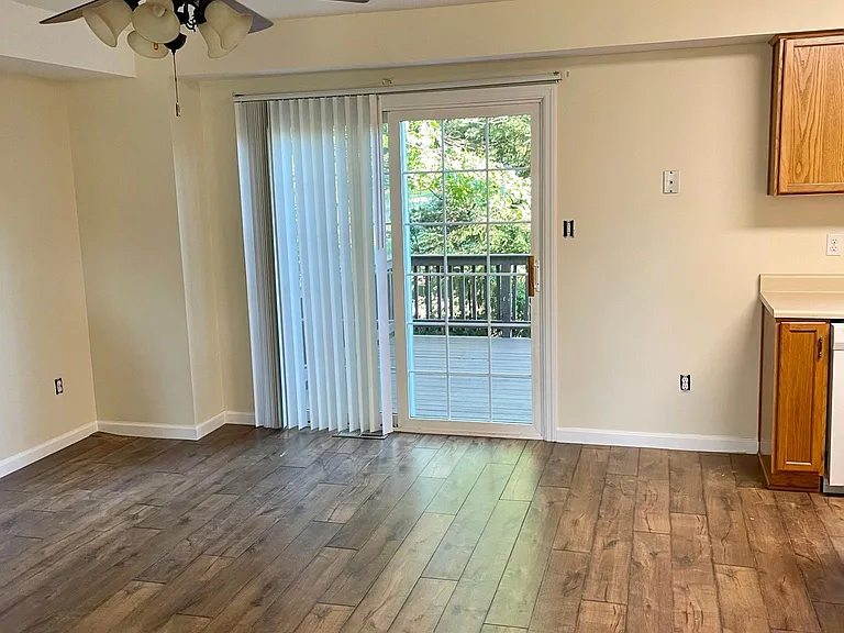 45 Bracken Pl — Photo 5