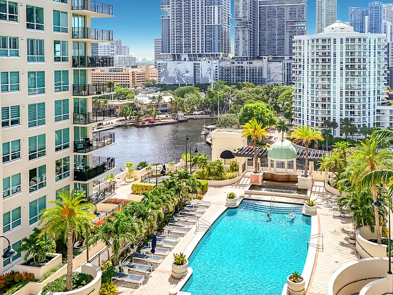 610 W Las Olas Blvd #1819N — Photo 78