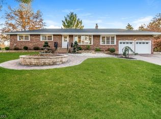 427 Belle Mead Griggstown Rd, Belle Mead, NJ 08502