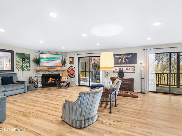 6509 Marina Dr, Prospect, KY 40059