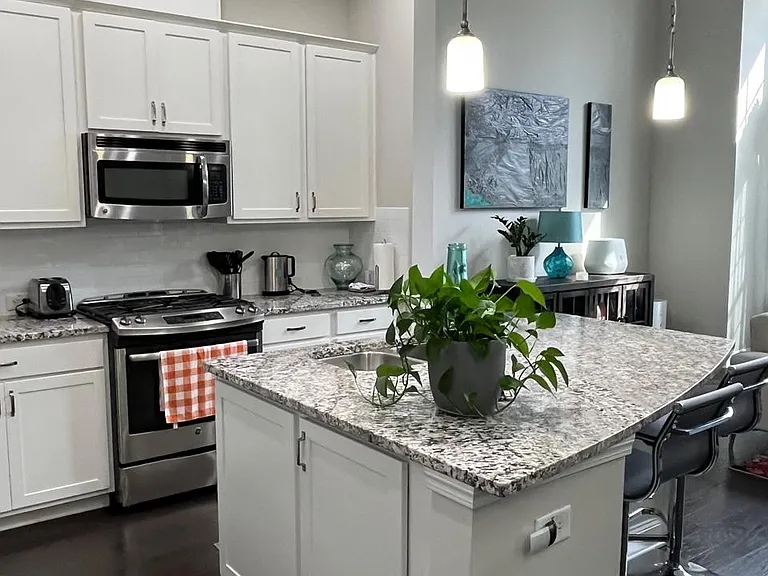 3037 Devoncroft St SE — Photo 9