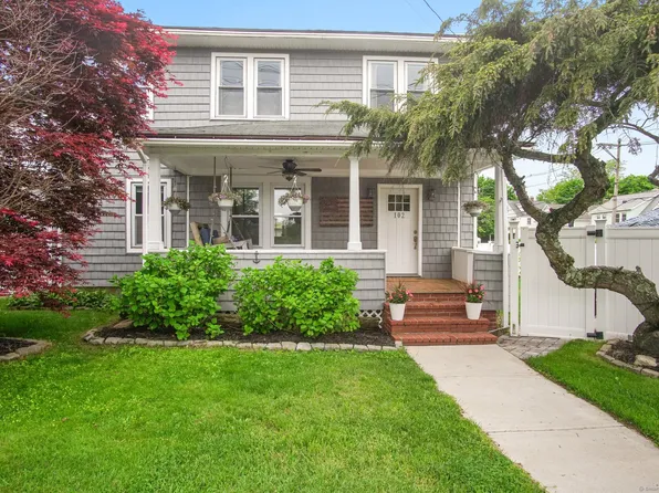 102 Gregory Boulevard, Norwalk, CT 06855