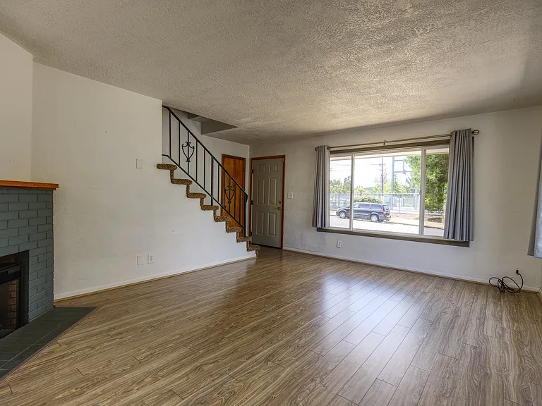 1180 Fairmount Ave S — Photo 7